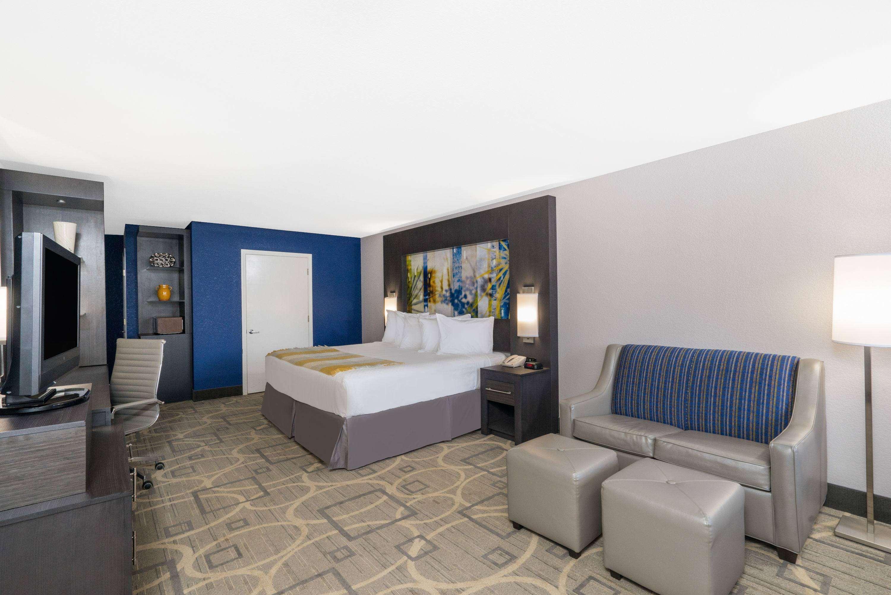 Days Inn By Wyndham Asheville Downtown North Woodfin Exterior photo