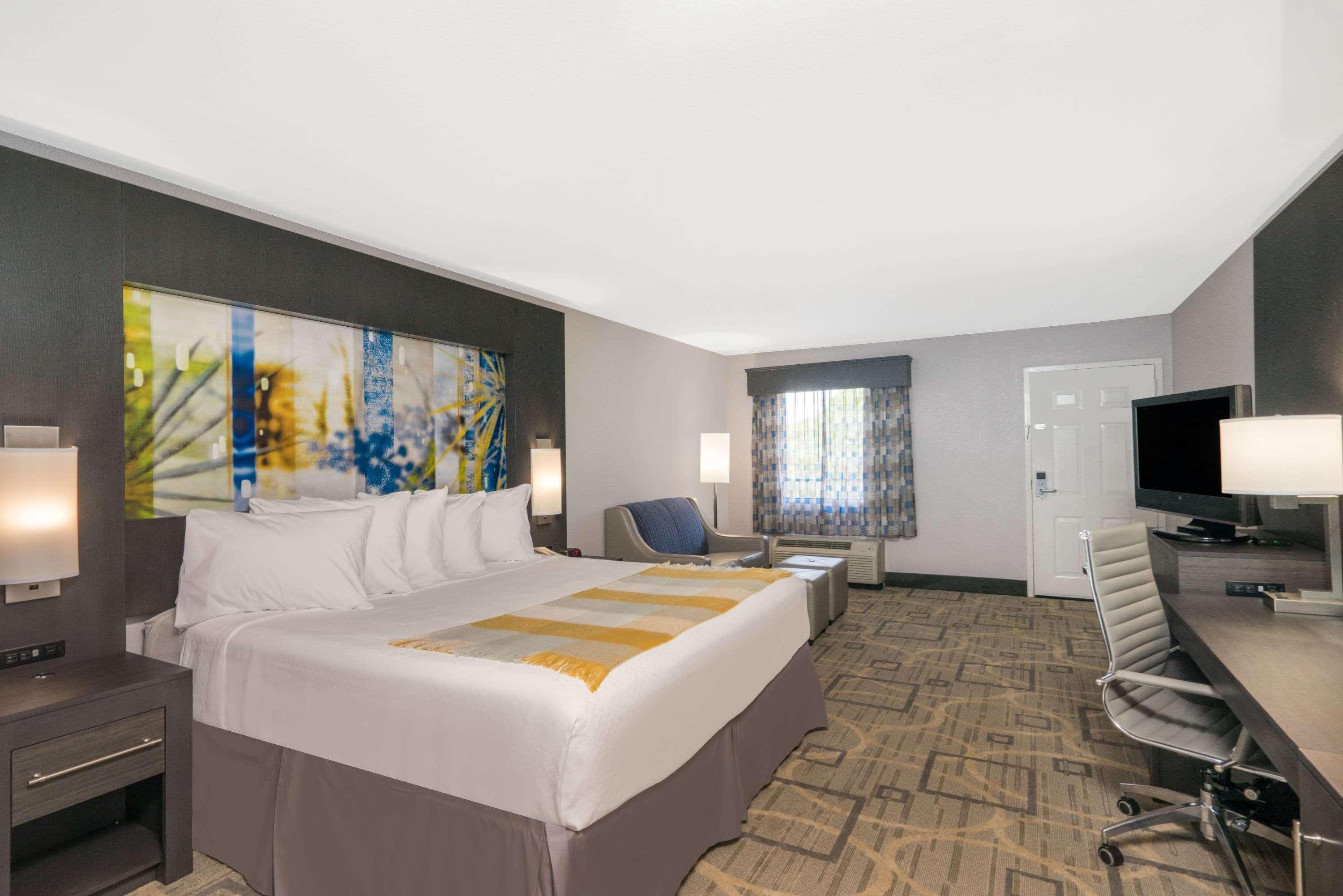 Days Inn By Wyndham Asheville Downtown North Woodfin Exterior photo